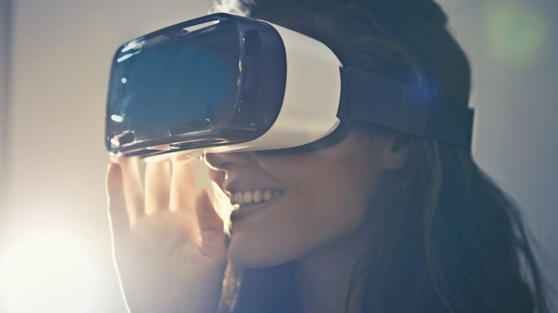 Augmented Reality Coming Closer To Mainstream E-Commerce Augmented Reality Coming Closer To Mainstream E-Commerce